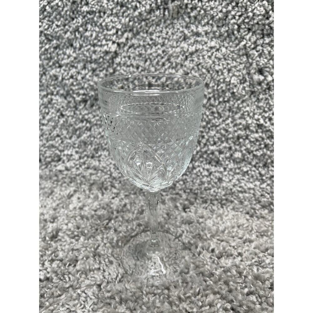 1 Luminarc Antique Clear Water Goblets Cut Glass Stemware Cristal Durand